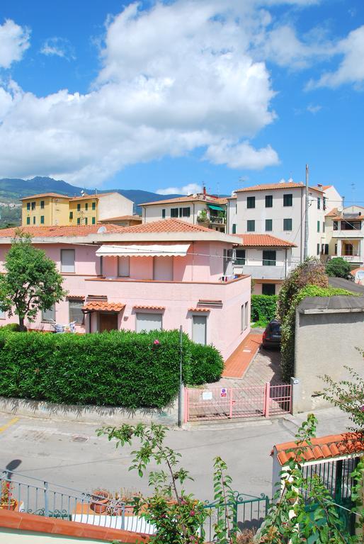 Appartamenti Camelia E Gabry - Zona Mare Con Posti Auto E Terrazze Marina di Campo Exterior foto