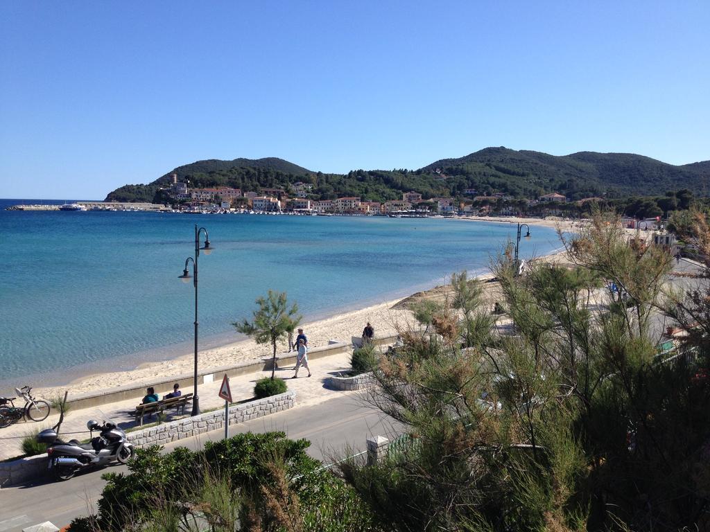 Appartamenti Camelia E Gabry - Zona Mare Con Posti Auto E Terrazze Marina di Campo Exterior foto